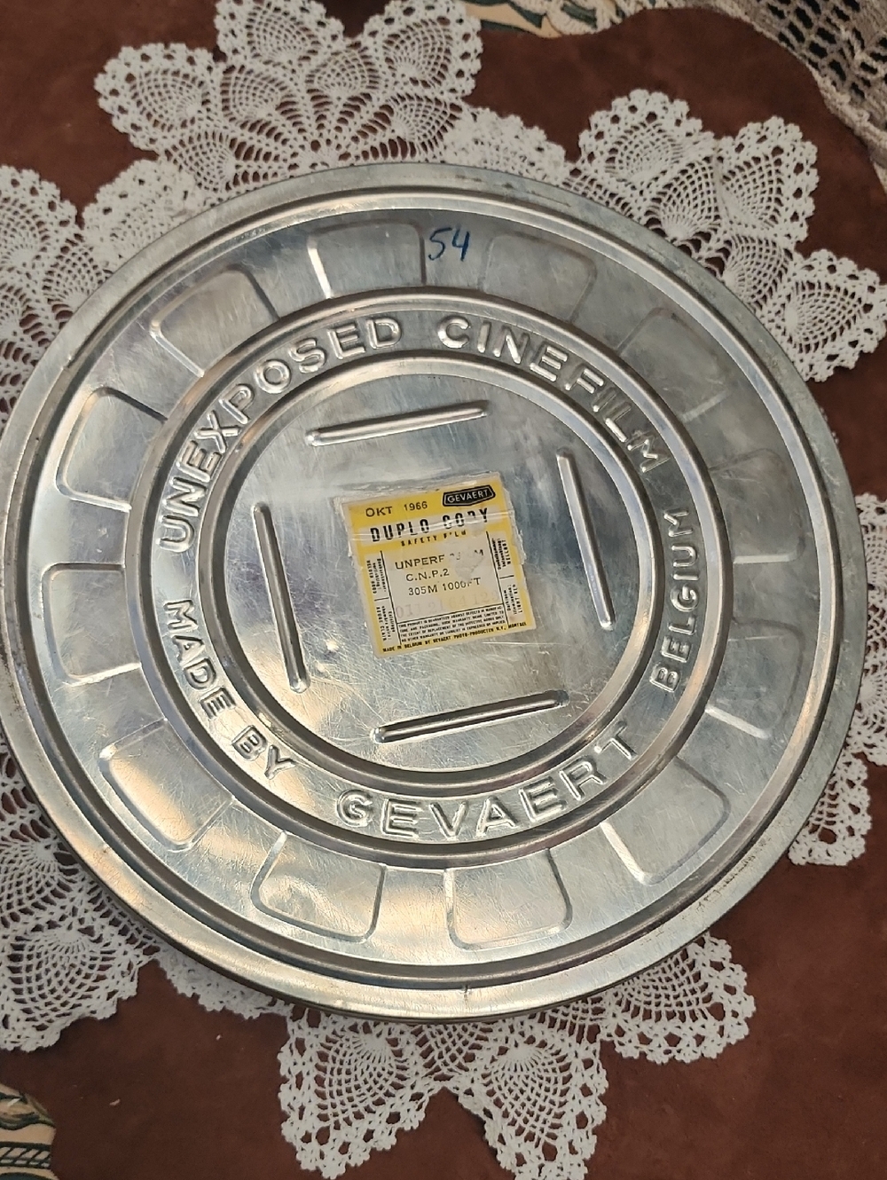 🔴 2 for $50 🔴 1966 Gevaert Metal Film Reel Canister with Label